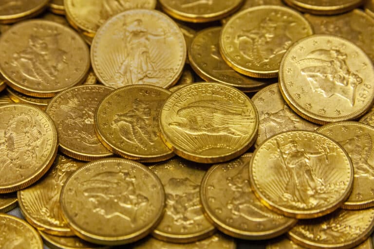 Comment bien préparer l’achat de pièces en or pour diversifier son patrimoine ?